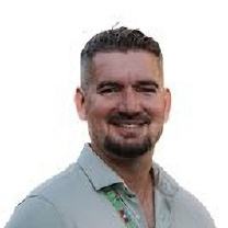  Tomáš Darmovzal