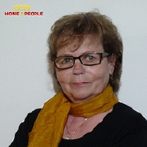  Lenka Chladová