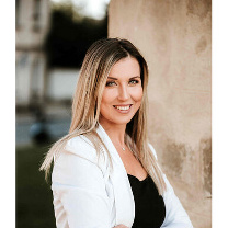  Klára Városi