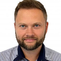  Aleš Huml