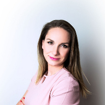  Zuzana Hradilová