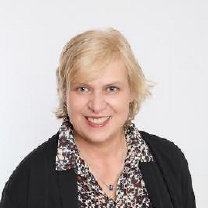 Olga Jaklová