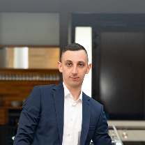  Tomáš Defeld