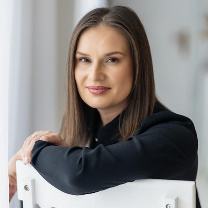  Aneta Brenkusová