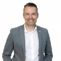  Roman Hulva