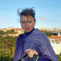  Elena Macková Laskaraki