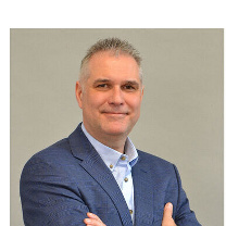  Andrej Holčík