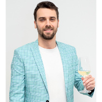  Dominik Mikulka