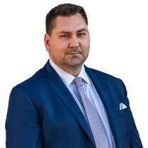  Michal Riedel