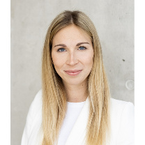  Lenka Drozdová