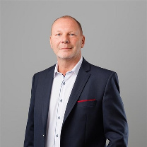  Jiří Vepřek