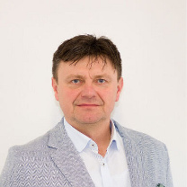  Miroslav Podivín