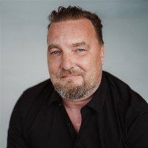  Jiří Holík