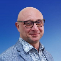  Andrej Pradeniak