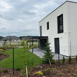 Prodej rodinného domu 408 m² Roudné