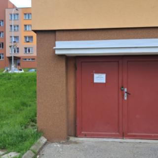 Pronájem garáže 27 m² Kaplice, Míru
