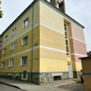 Prodej bytu 1+kk a garsoniéry 34 m² Louny, Palackého
