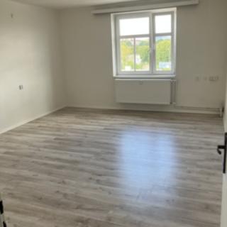 Pronájem bytu 1+1 48 m² Karlovy Vary, Západní