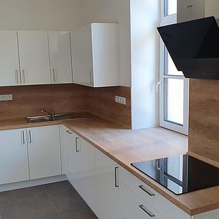 Pronájem bytu 3+kk 55 m² Tábor