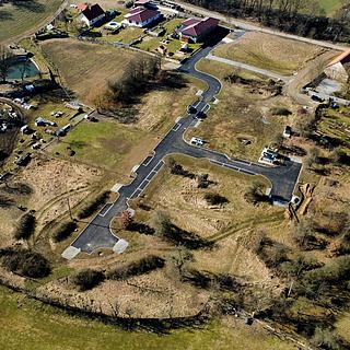 Prodej stavební parcely 1 200 m² Dobev Velké Nepodřice