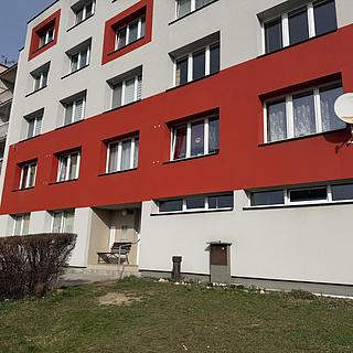 Pronájem bytu 1+1 42 m&sup2; Jindřichův Hradec