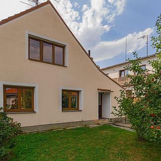 Prodej rodinného domu 109 m&sup2; Strážkovice