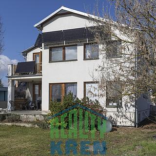 Prodej vily 246 m&sup2; Praha