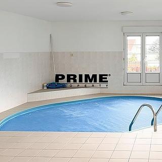 Pronájem rodinného domu 365 m² Praha Nebušice, V březinkách