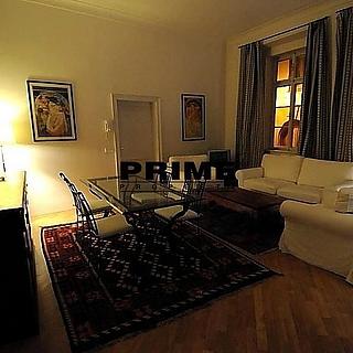 Pronájem bytu 2+1 73 m² Praha Malá Strana, Vlašská