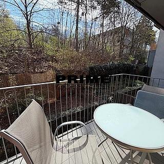 Pronájem bytu 2+kk 57 m² Praha Žižkov, Jeseniova