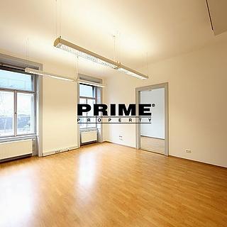Pronájem kanceláře 70 m² Praha