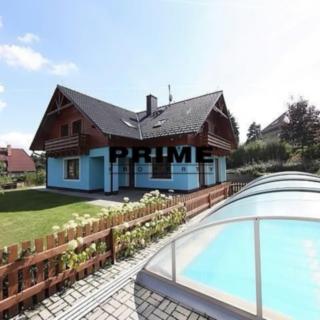 Pronájem rodinného domu 400 m² Praha Nebušice, K Hlásku