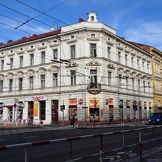 Pronájem obchodu 296 m&sup2; Hradec Králové