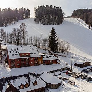 Prodej bytu 1+kk a garsoniéry 44 m² Žacléř Prkenný Důl