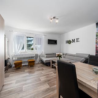 Prodej bytu 3+1 67 m² Dobrovice