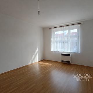 Pronájem bytu 2+kk 61 m&sup2; Praha