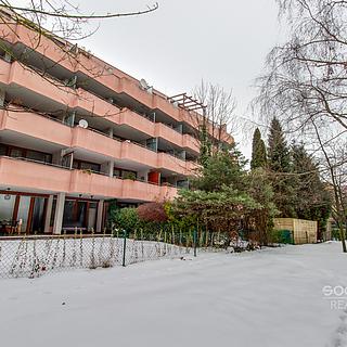 Pronájem bytu 2+kk 58 m² Praha Troja, Vřesová