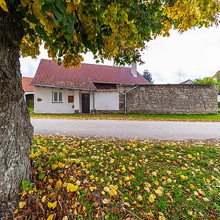 Prodej rodinného domu 80 m² Strmilov Malý Jeníkov