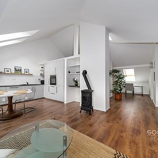 Pronájem bytu 5+1 a více 99 m² Kolín II, V Zídkách