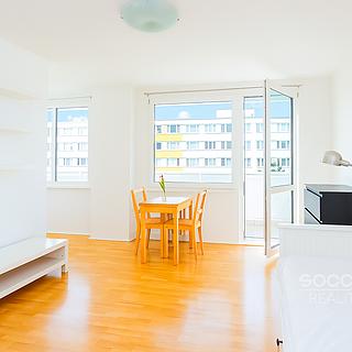 Pronájem bytu 1+kk, garsoniery 32 m² Praha