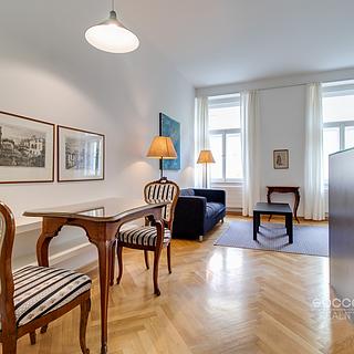 Pronájem bytu 2+kk 52 m² Praha