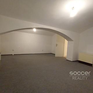 Pronájem kanceláře 42 m² Praha Holešovice, Kamenická