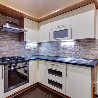 Pronájem bytu 2+kk 50 m² Praha Žižkov, Jagellonská