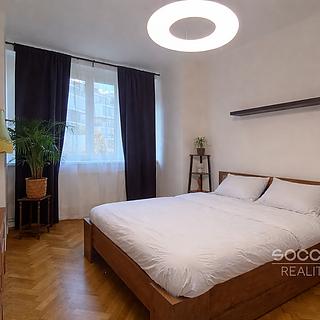 Pronájem bytu 3+1 84 m² Praha Smíchov, Holečkova