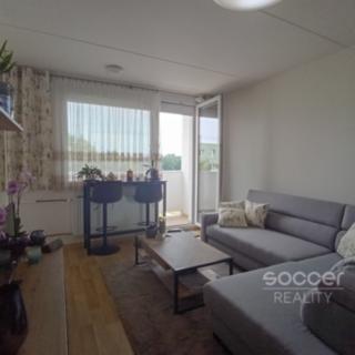 Pronájem bytu 1+kk, garsoniery 34 m² Kladno