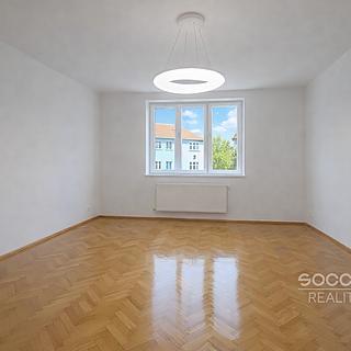 Pronájem bytu 3+1 84 m&sup2; Praha