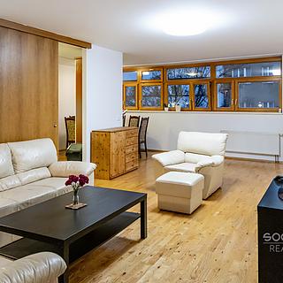 Pronájem bytu 4+kk 107 m² Praha