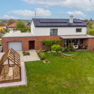 Prodej rodinného domu 196 m² Březno