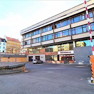 Pronájem skladu 35 m² Praha Libeň, Sokolovská