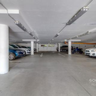 Pronájem garáže 15 m² Praha